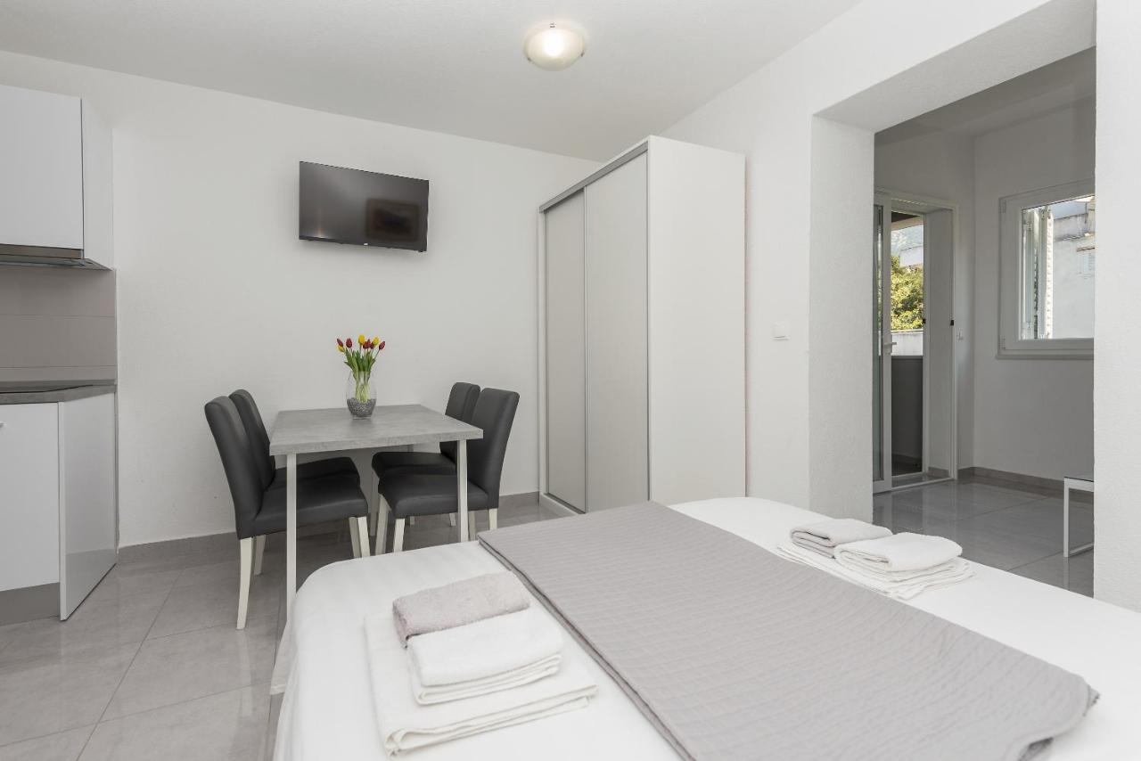 Apartments M&A Makarska Zewnętrze zdjęcie