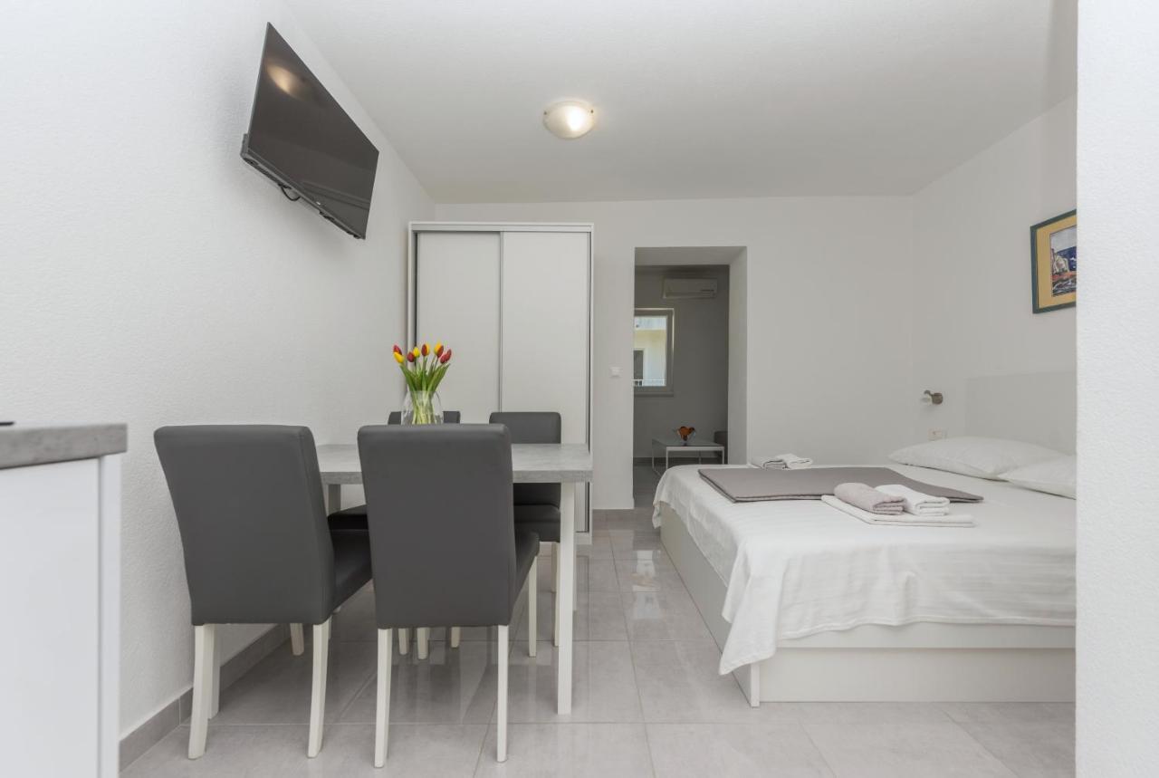 Apartments M&A Makarska Zewnętrze zdjęcie