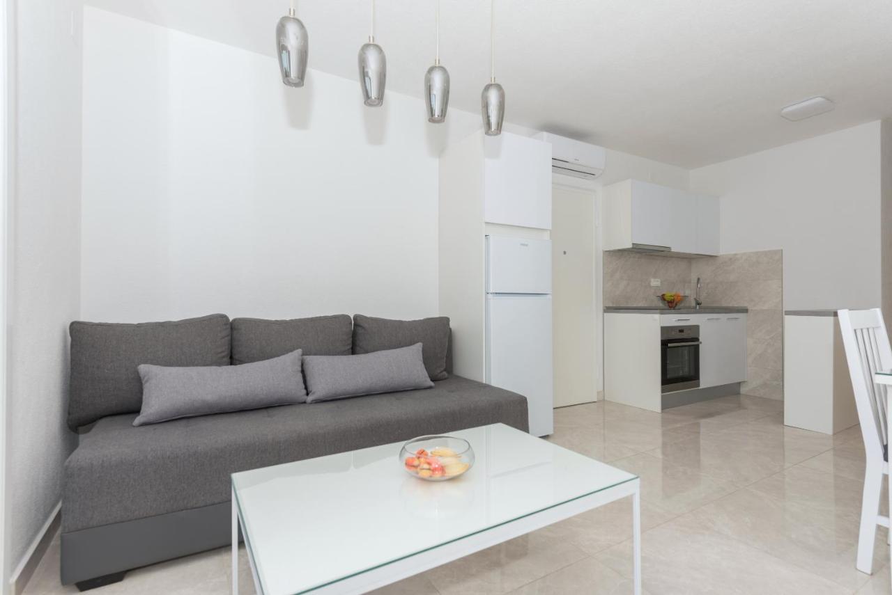 Apartments M&A Makarska Zewnętrze zdjęcie