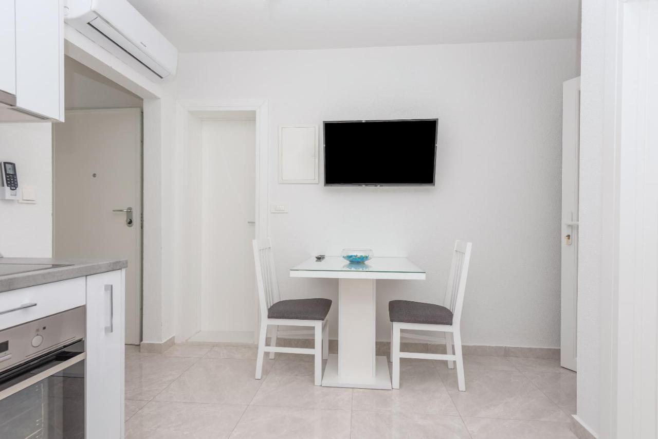 Apartments M&A Makarska Zewnętrze zdjęcie