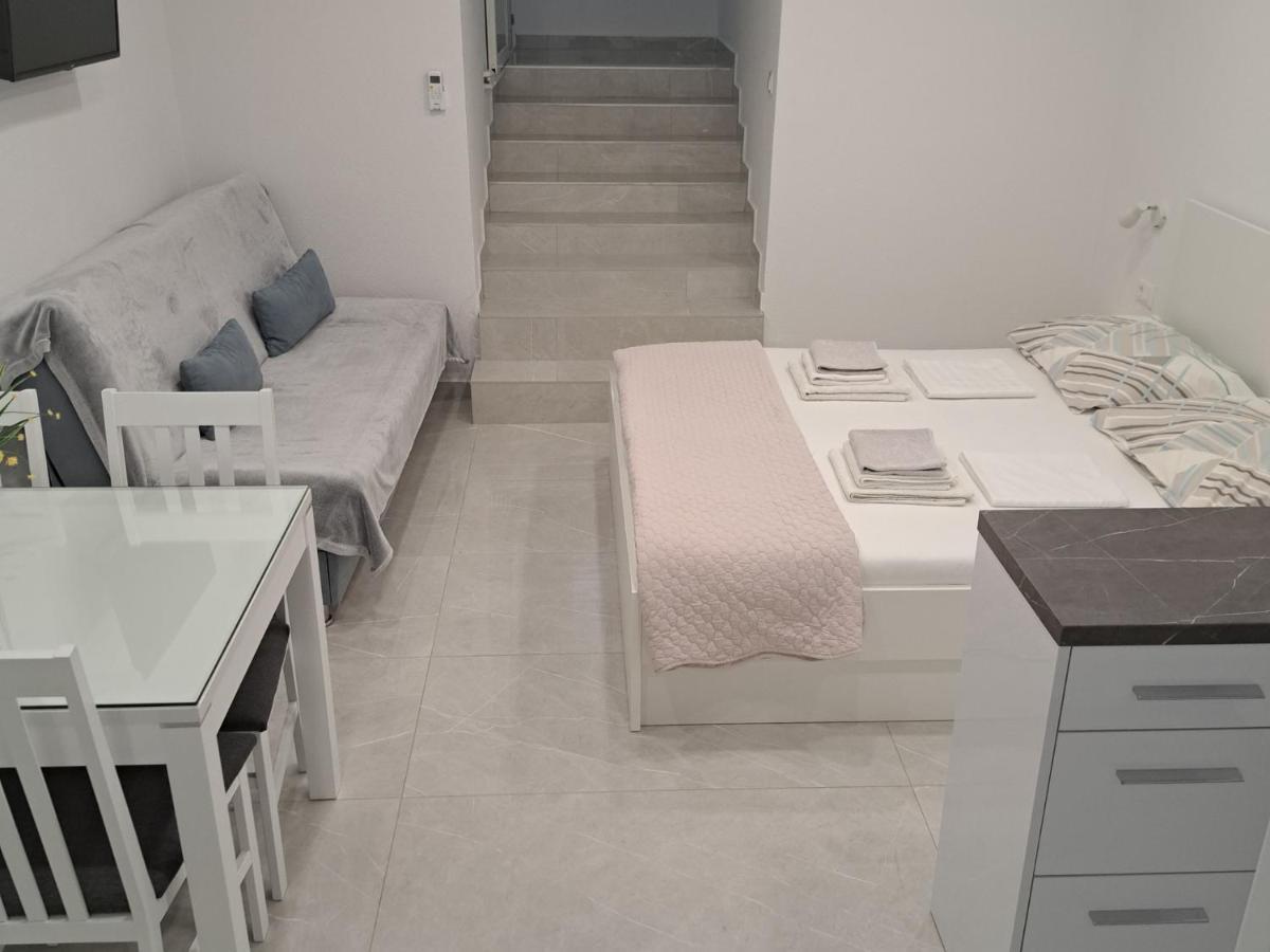 Apartments M&A Makarska Zewnętrze zdjęcie